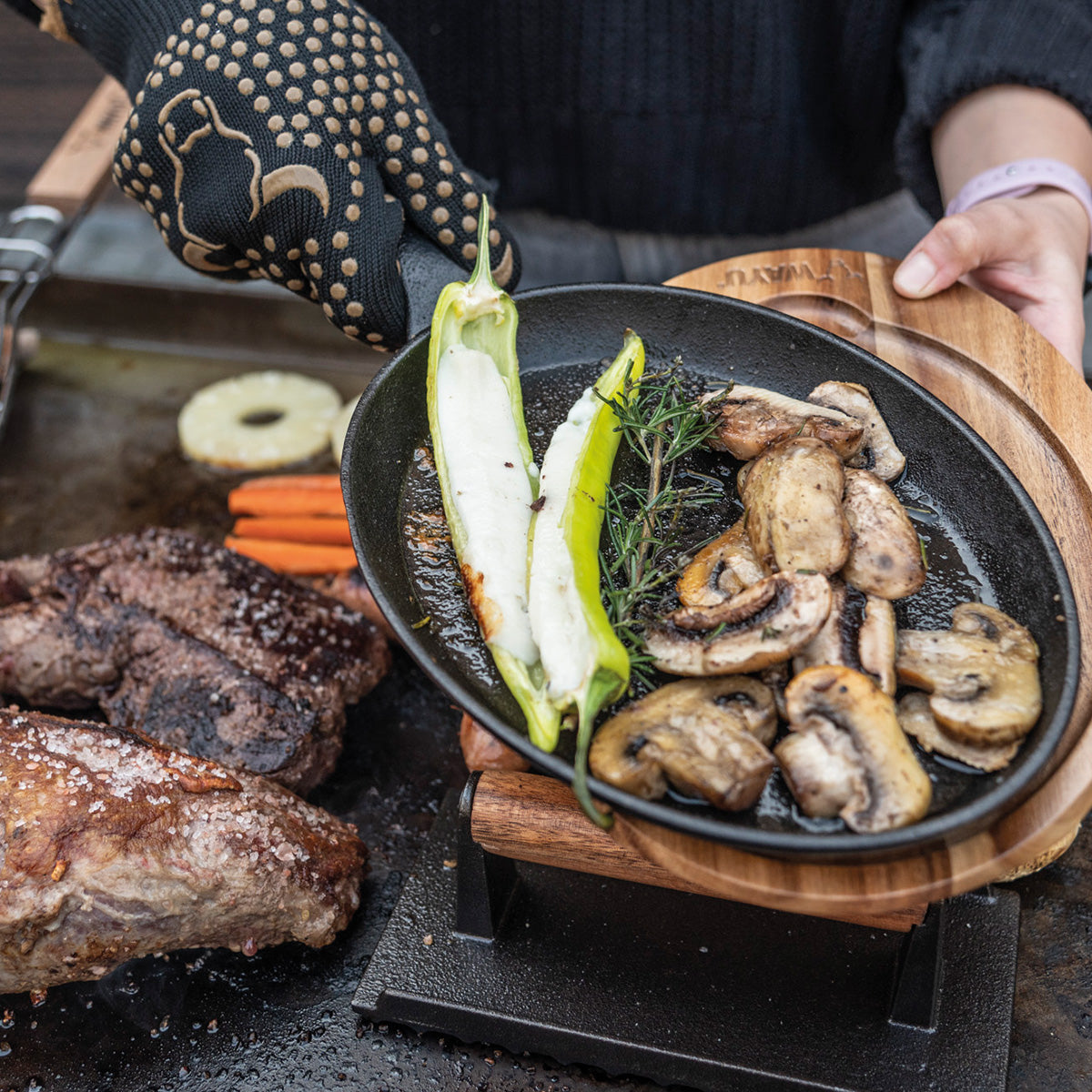 Sarten Iron Cast Base Madera Wayu