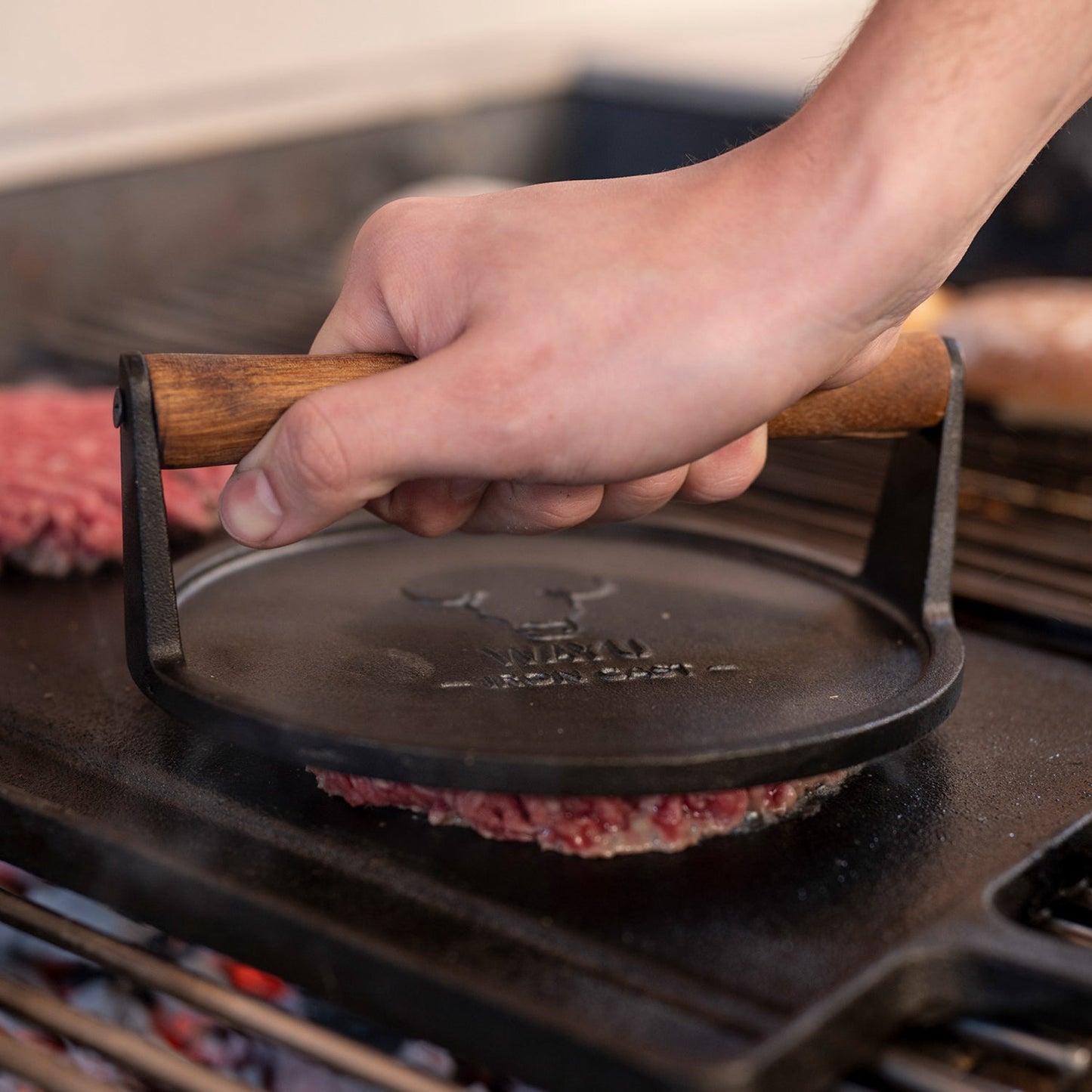 Prensa Redonda Iron Cast Wayu